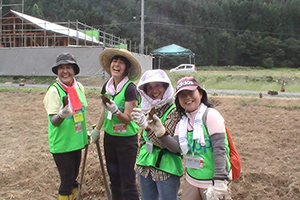 120914_volunteer_03.jpg