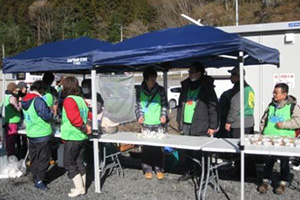 121228_volunteer_03.jpg