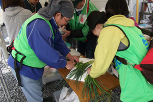 130426_volunteer_05.jpg