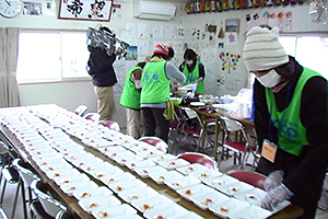 131228_volunteer_04.jpg