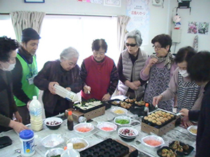 141223_volunteer_02.jpg