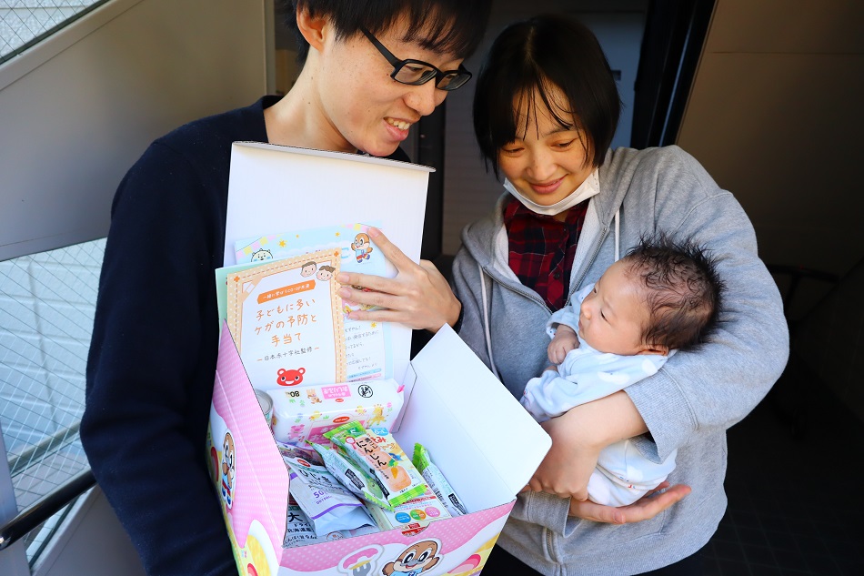 ご報告＞『 はじまるばこ 』を3万人の赤ちゃんにお届けしました