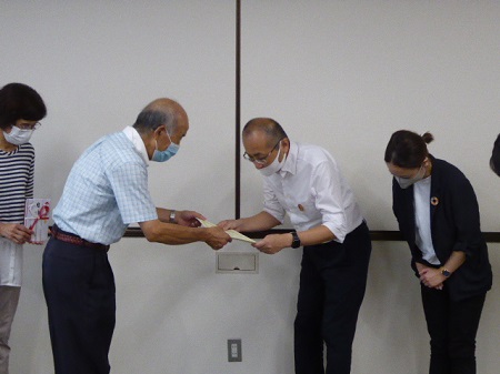 エリア内社会福祉協議会への寄付をおこないました 生協からのお知らせ よどがわ生協ホームページ 生協の安心 安全な商品 お得情報が満載