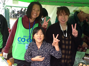 141031_volunteer_03.jpg