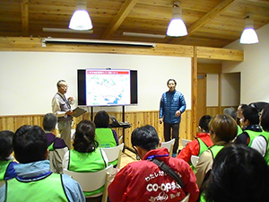 141031_volunteer_04.jpg